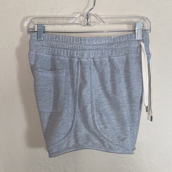 Year of Ours sweat shorts - Picture 6 of 7